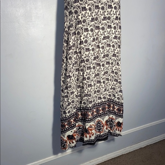 Boho style Full length halter dress with lining - Picture 2 of 8